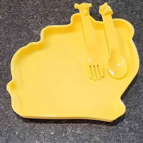 Tupperware | Other | Tupperware Winnie The Pooh Feeding Set | Poshmark